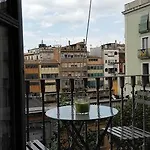 Bells Oficis Nocleg ze śniadaniem Girona