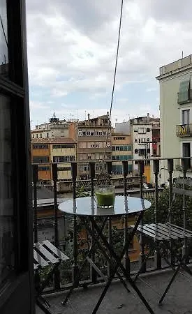 Bells Oficis Nocleg ze śniadaniem Girona